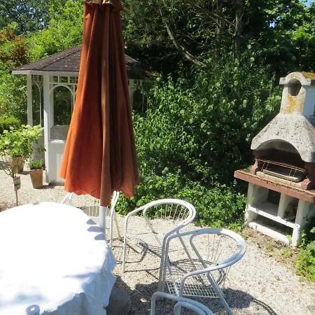 Zur Gartenlaube * ブライ