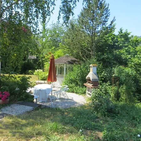 Apartman Zur Gartenlaube Bullay