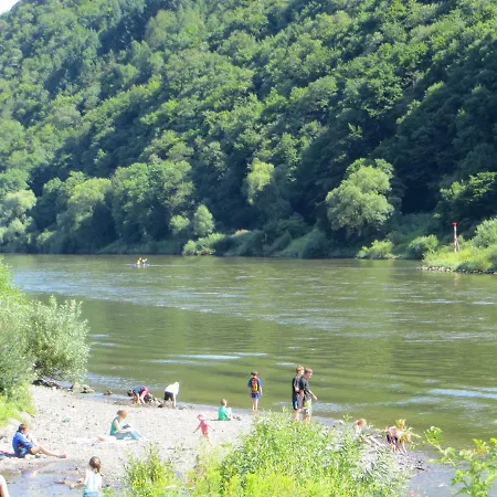 アパート Zur Gartenlaube