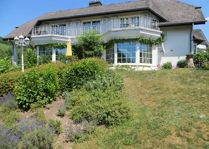 Apartment Zur Gartenlaube *